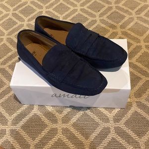 navy blue dress shoes